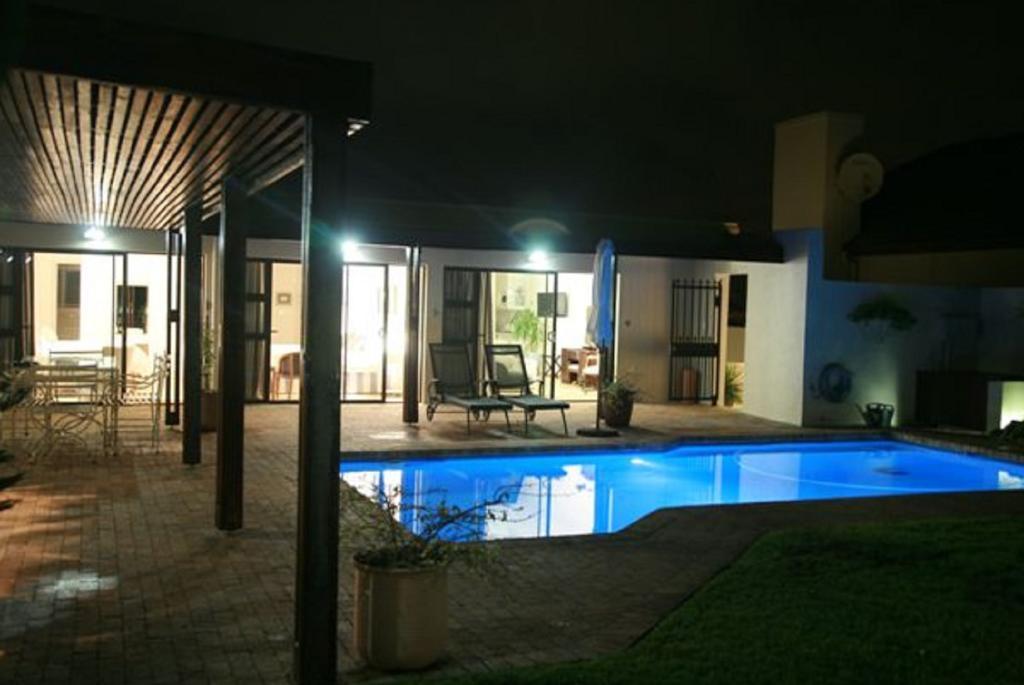 Majorca House Panzió Somerset West Kültér fotó